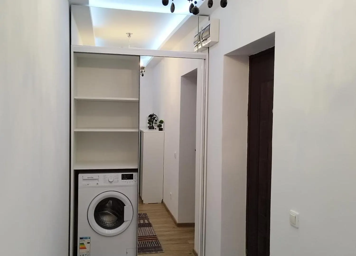 Kira Apartment Bucureşti