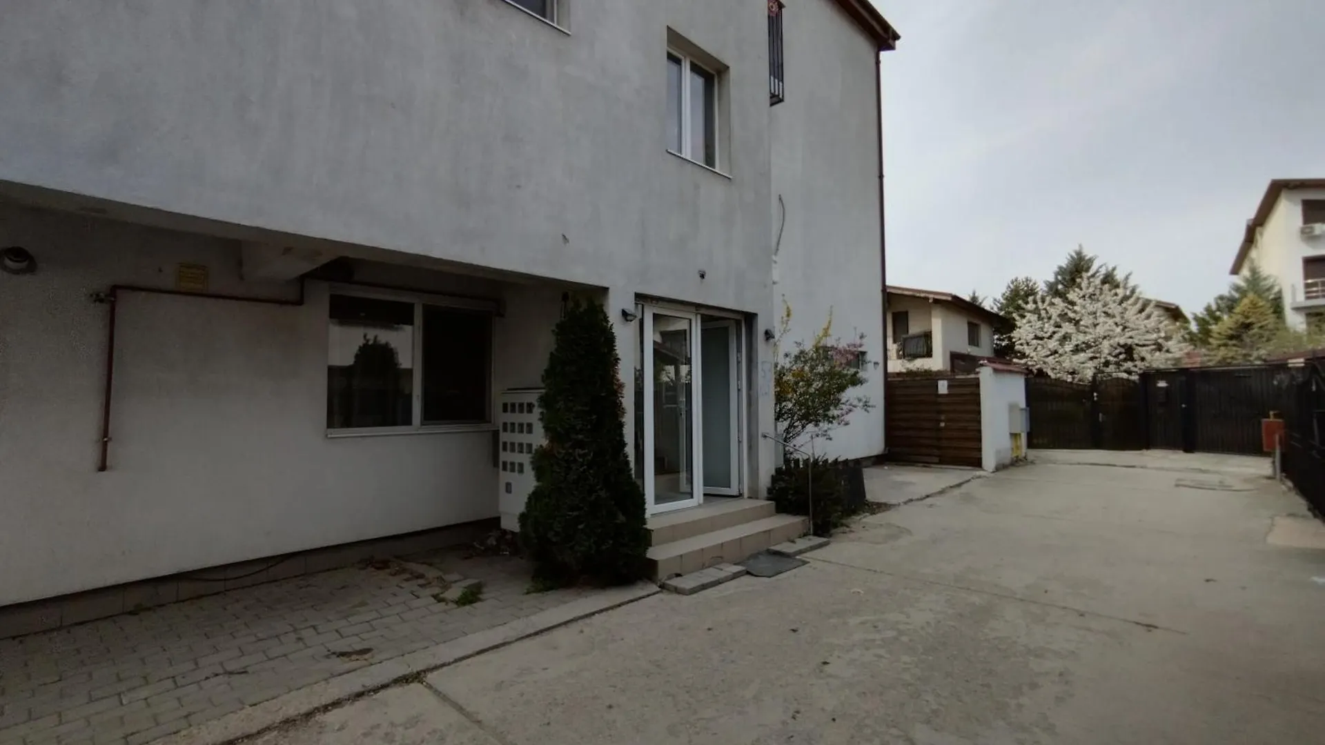 Kira Apartment Bucureşti